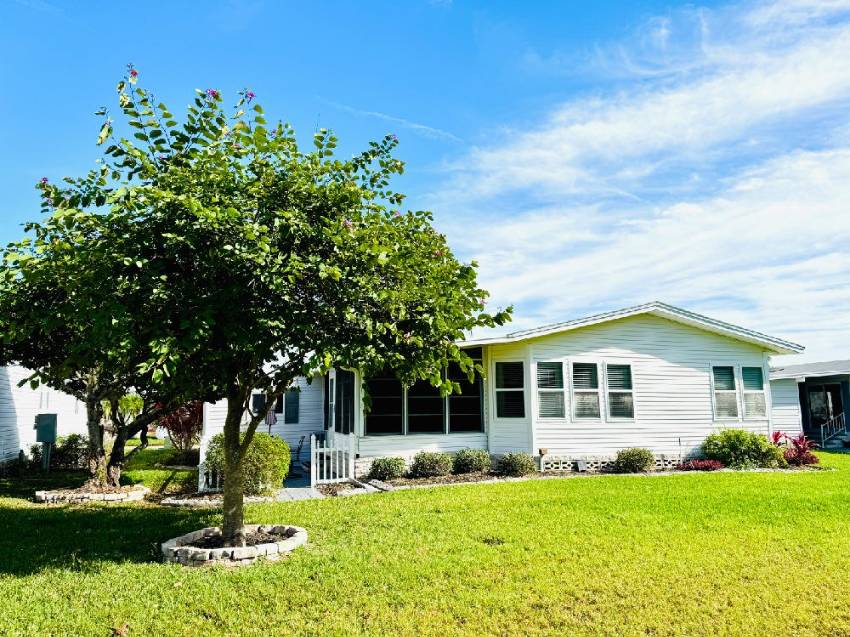 1514 Double Eagle Drive a Lakeland, FL Mobile or Manufactured Home for Sale